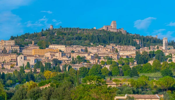 İtalya 'nın Assisi kentindeki eski şehir manzarası