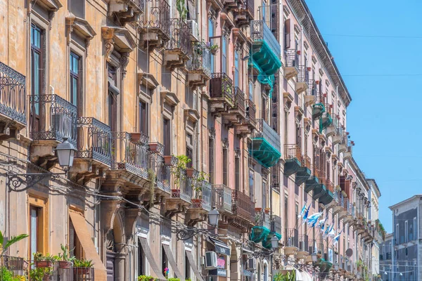 Gevels Van Traditionele Huizen Siciliaanse Stad Catania Italië — Stockfoto