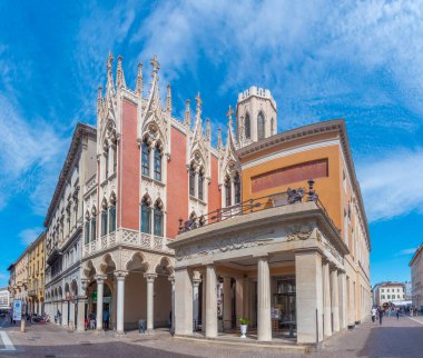 Padua, İtalya, 30 Ağustos 2021: İtalya 'nın Padua kentindeki tarihi ev.