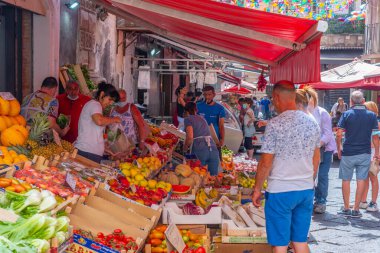 Catania, Sicilya 'daki pazar bölgesi.