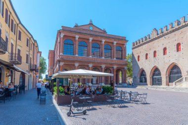 Rimini, İtalya, 2 Eylül 2021: İtalyan kenti Rimini 'de Tiyatro Amintore Galli.