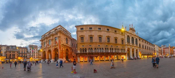 Vicenza Włochy Sierpnia 2021 Zachód Słońca Nad Kościołem Wincentego Placu — Zdjęcie stockowe
