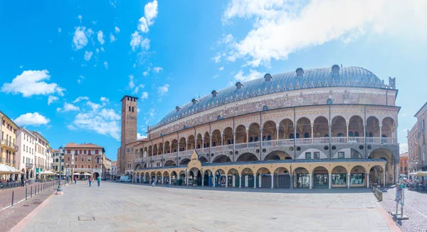 Padwa Włochy Sierpnia 2021 Plac Piazza Delle Erbe Włoskim Mieście — Zdjęcie stockowe