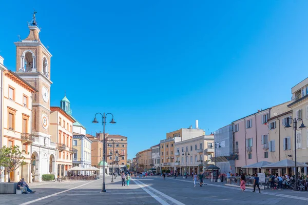 Rímini Italia Septiembre 2021 Gente Está Pasando Una Torre Del — Foto de Stock