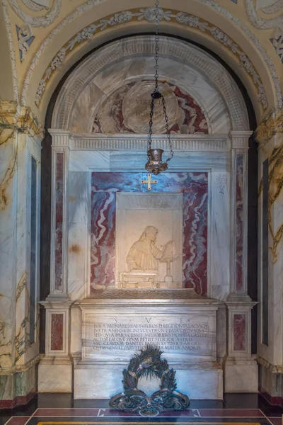 Могила Данте Аліг Єрі Равенні Італія — стокове фото