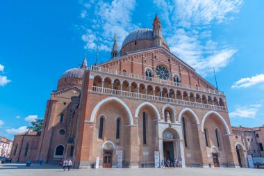 Padua, İtalya, 30 Ağustos 2021: Basilica di Sant 'Antonio, İtalyan kenti Padua.