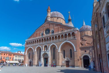 Padua, İtalya, 30 Ağustos 2021: Basilica di Sant 'Antonio, İtalyan kenti Padua.
