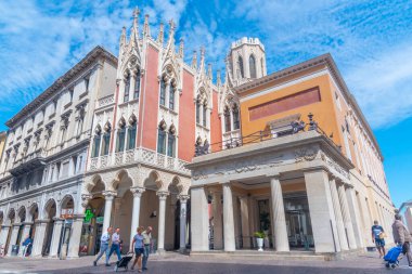 Padua, İtalya, 30 Ağustos 2021: İtalya 'nın Padua kentindeki tarihi ev.