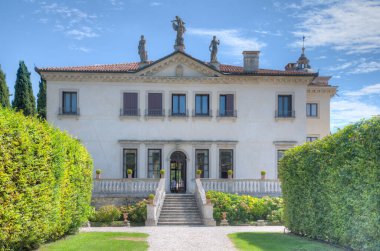 Vicenza, İtalya, 29 Ağustos 2021: Palazzina di Villa Valmarana ai Nani İtalyan şehri Vicenza.