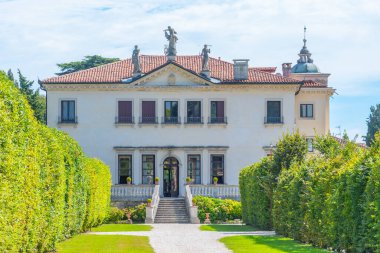 Vicenza, İtalya, 29 Ağustos 2021: Palazzina di Villa Valmarana ai Nani İtalyan şehri Vicenza.