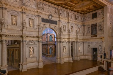 Vicenza, İtalya, 29 Ağustos 2021: İtalyan kenti Vicenza 'da Teatro Olimpico.