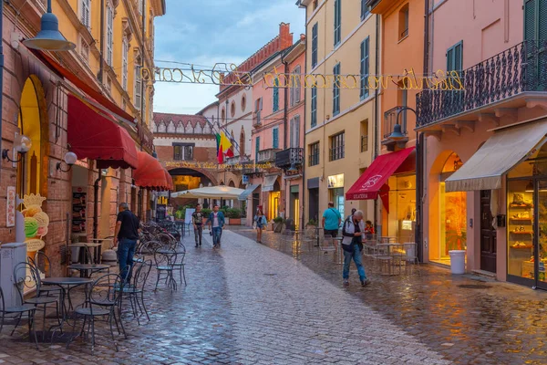 Ravenna Italië Augustus 2021 Commerciële Straat Het Centrum Van Italiaanse — Stockfoto