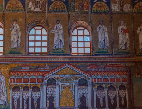 Ravenna Italië Augustus 2021 Interieur Van Basilica Sant Apollinare Nuovo — Stockfoto