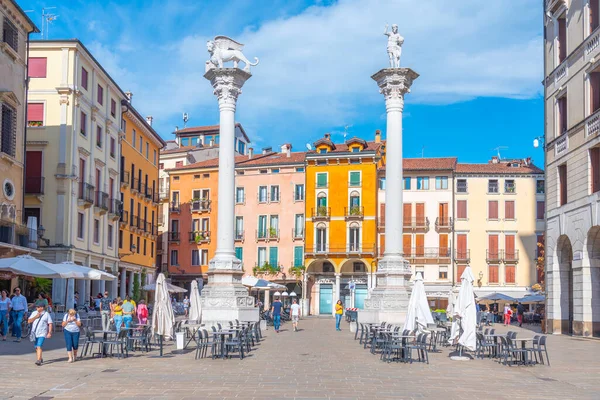 Виченца Италия Августа 2021 Года Венецианские Колонны Центре Итальянского Города — стоковое фото