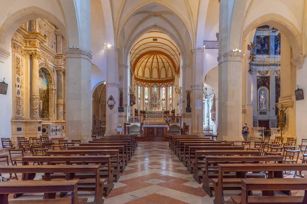 Vicenza Italy August 2021 Interior Cathedral Santa Maria Annunciata Vicenza — стоковое фото