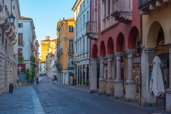 Vicenza Itálie Srpna 2021 Historické Domy Starém Městě Vicenza Itálii — Stock fotografie