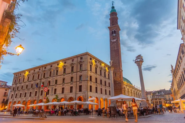 Vicenza Itália Agosto 2021 Pôr Sol Sobre Basílica Palladiana Praça — Fotografia de Stock