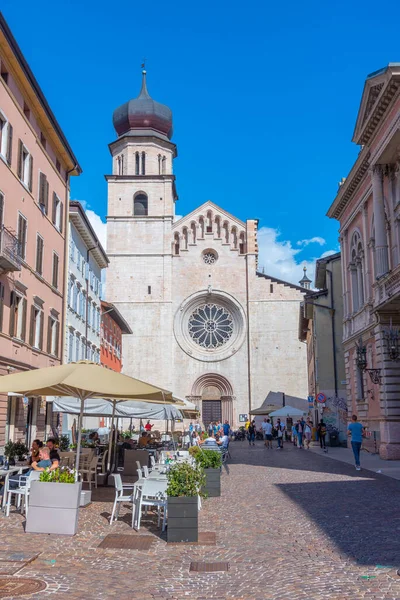 İtalya 'nın Trento kentindeki katedral.