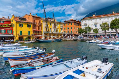 Malcesine, İtalya 'da Marina.