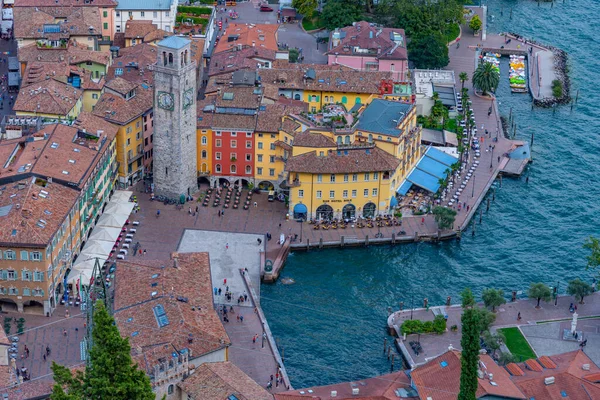 Riva del Garda, İtalya, 27 Ağustos 2021: Riva del Garda 'nın İtalya' daki hava manzarası.