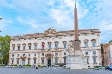 Roma, İtalya, 4 Ekim 2021: İtalyan başkenti Roma 'da Palazzo del Quirinale.