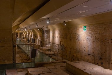 Assisi, İtalya, 3 Ekim 2021: Roma Forumu ve Assisi, İtalya Arkeoloji Müzesi.