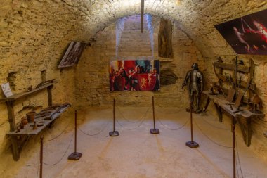 Assisi, İtalya, 3 Ekim 2021: Assisi İtalya 'daki Rocca Maggiore kalesi