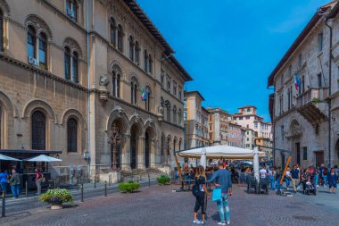 Perugia, İtalya, 2 Ekim 2021: Piazza Giacomo Matteotti İtalya 'nın eski Perugia kentinde.