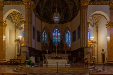 Perugia, İtalya, 2 Ekim 2021: Perugia, İtalya 'daki San Lorenzo katedralinin içi.