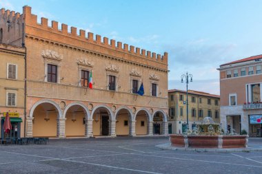 Pesaro, İtalya, 30 Eylül 2021: Pesaro, İtalya 'nın merkezinde Palazzo Ducale.