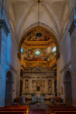 Loreto, İtalya, 29 Eylül 2021: İtalya 'daki Loreto Kutsal Evi' nin İçi.