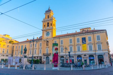 Parma, İtalya, 25 Eylül 2021: İtalyan kenti Parma 'da Palazzo del Governatore.
