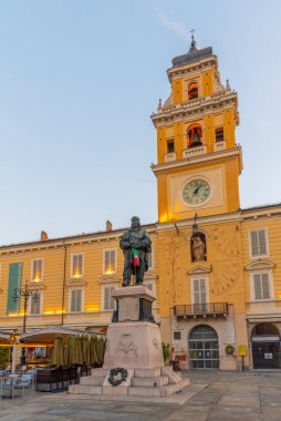 Parma, İtalya, 25 Eylül 2021: İtalyan kenti Parma 'da Palazzo del Governatore.