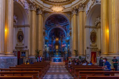 Bologna, İtalya, 22 Eylül 2021: Bologna, İtalya 'da Madonna di San Luca Sığınağı.