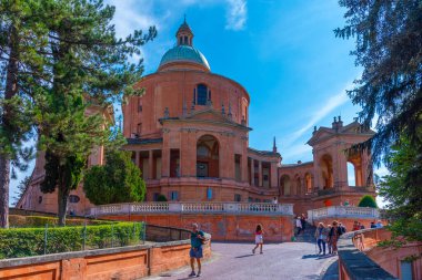 Bolonya, İtalya, 22 Eylül 2021: Bologna, İtalya 'da Madonna di San Luca Sığınağı.