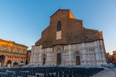 Bologna, İtalya, 21 Eylül 2021: San Domenico Bazilikası, Bologna İtalya