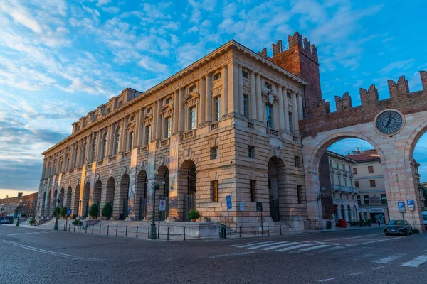 Verona Italia Agosto 2021 Palazzo Della Gran Guardia Casco Antiguo — Foto de Stock