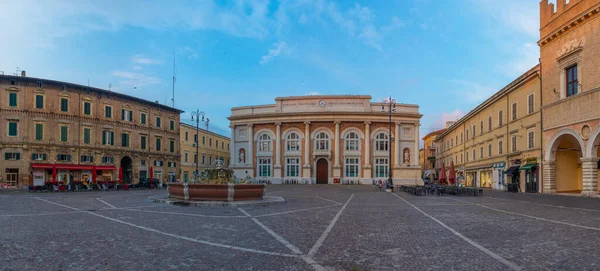 Pesaro Italië September 2021 Zonsopgang Uitzicht Piazza Del Popolo Met — Stockfoto
