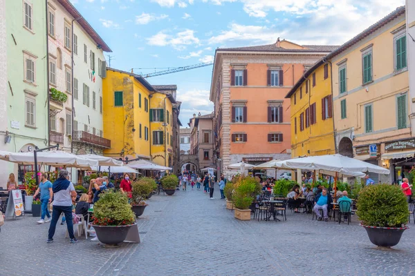 Spoleto Italien Oktober 2021 Piazza Del Mercato Mitt Den Italienska — Stockfoto