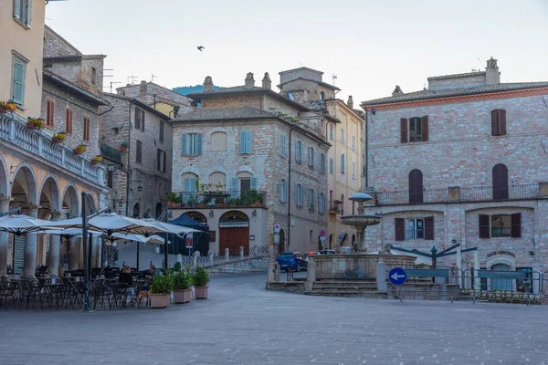 Assisi Italien Oktober 2021 Soluppgång Över Piazza Del Comune Centrala — Stockfoto
