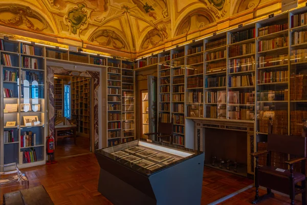 Perugia, İtalya, 2 Ekim 2021: İtalya 'nın eski Perugia kentindeki Palazzo Sorbello' nun İçişleri.