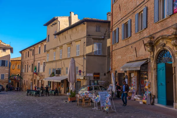 Urbino Itália Outubro 2021 Rua Estreita Cidade Velha Urbino Itália — Fotografia de Stock