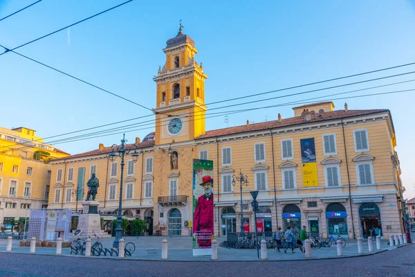 Parma, İtalya, 25 Eylül 2021: İtalyan kenti Parma 'da Palazzo del Governatore.
