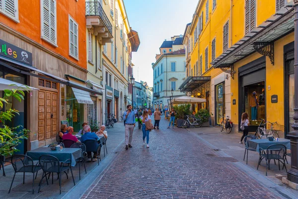 Parma Italië September 2021 Smalle Straat Het Centrum Van Italiaanse — Stockfoto