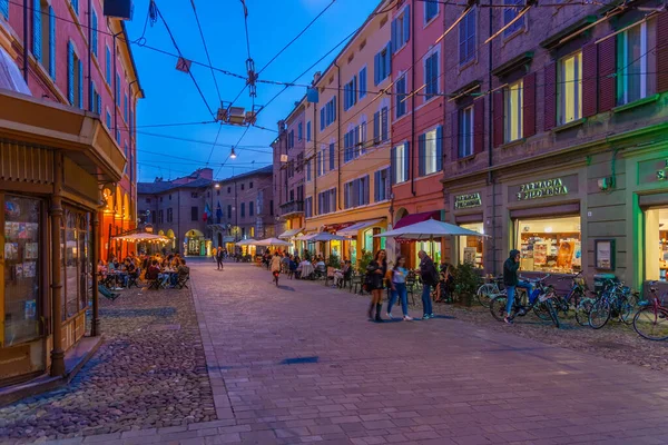 Modena Italy September 2021 Sunset View Commercial Street Center Italian — стоковое фото