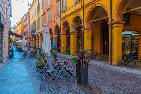 Modena Italië September 2021 Smalle Straat Het Centrum Van Italiaanse — Stockfoto