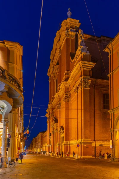 Bologna Olaszország 2021 Szeptember Cattedrale San Pietro Éjszakai Kilátása Bolognában — Stock Fotó