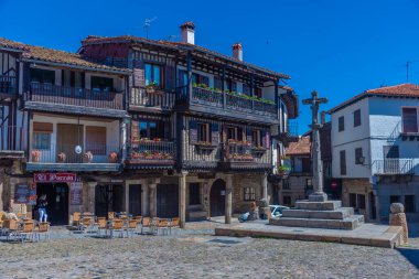 La Alberca, İspanya, 19 Mayıs 2021: İspanya 'nın La Alberca köyündeki Plaza Belediye Başkanı