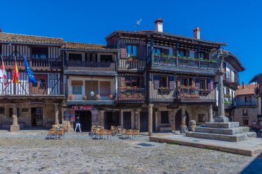 La Alberca, İspanya, 19 Mayıs 2021: İspanya 'nın La Alberca köyündeki Plaza Belediye Başkanı