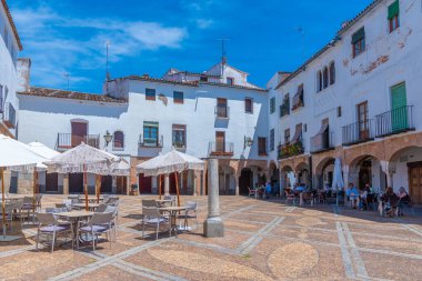 Zafra, İspanya, 20 Mayıs 2021: İspanyol şehri Zafra 'da Plaza Chica